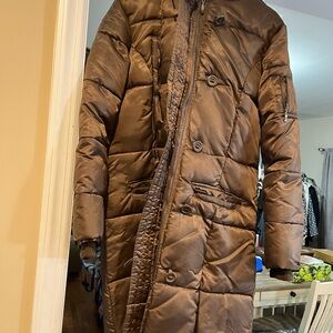Big apple Women's Brown Puffer Coat size medium like new